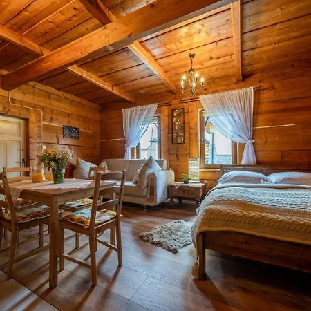 Dom Krzesany Apartment เบียลกาตัทร์ชันสกา ภายนอก รูปภาพ