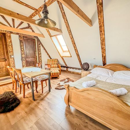 Dom Krzesany Apartment เบียลกาตัทร์ชันสกา ภายนอก รูปภาพ